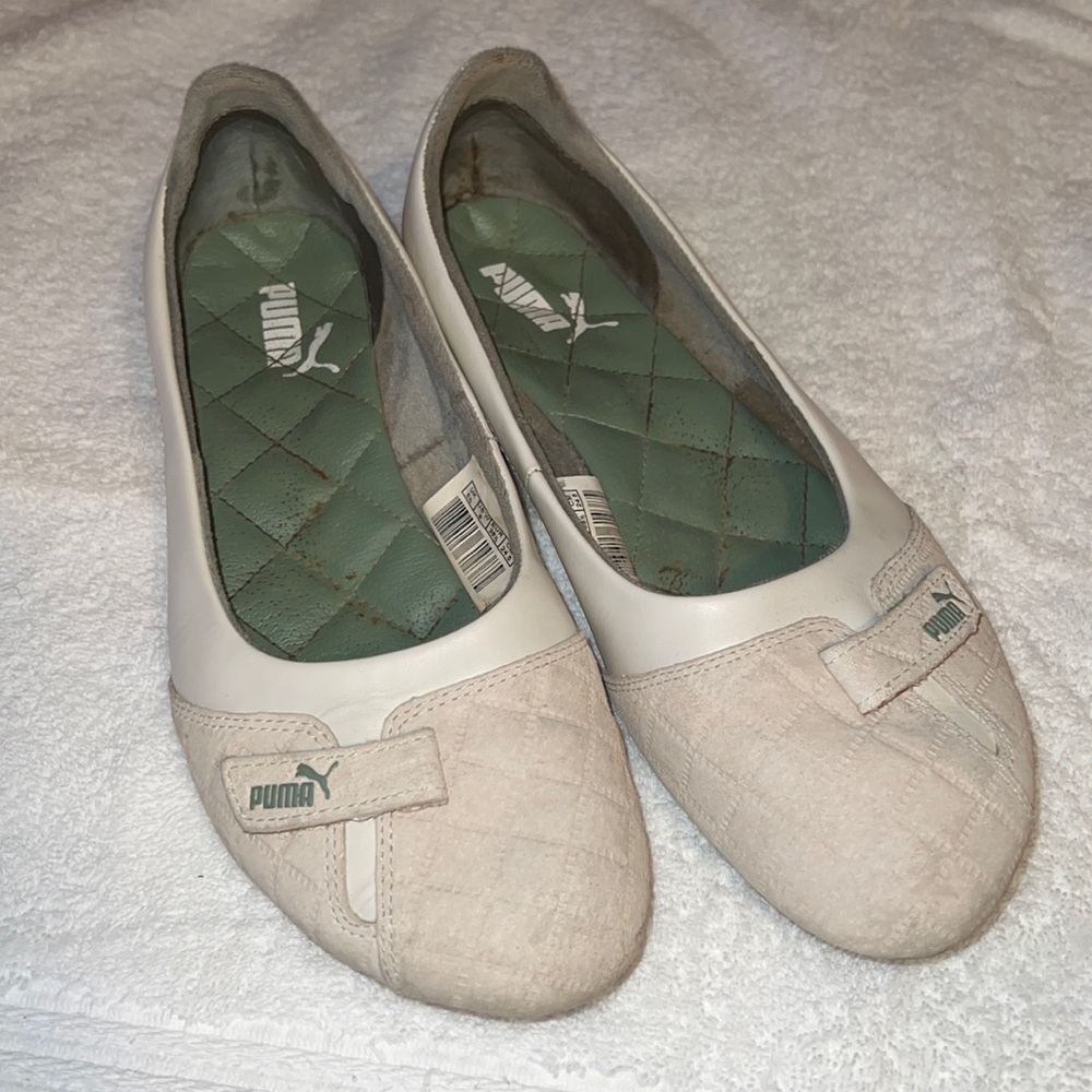 Puma Sabadella Beige/Cream Flats